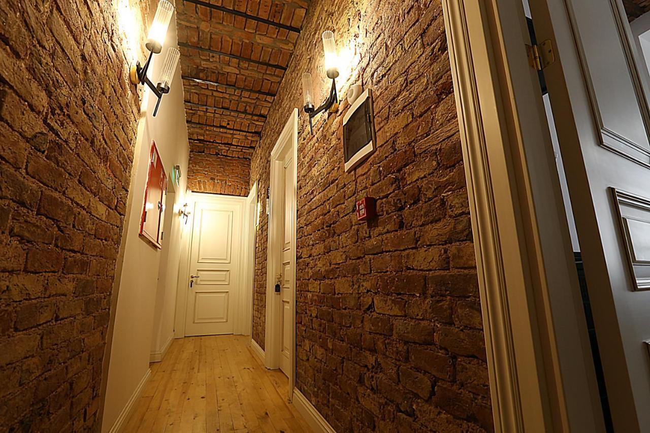Istanbul Taksim Istiklal Street Kamil Hotel - Historical ภายนอก รูปภาพ