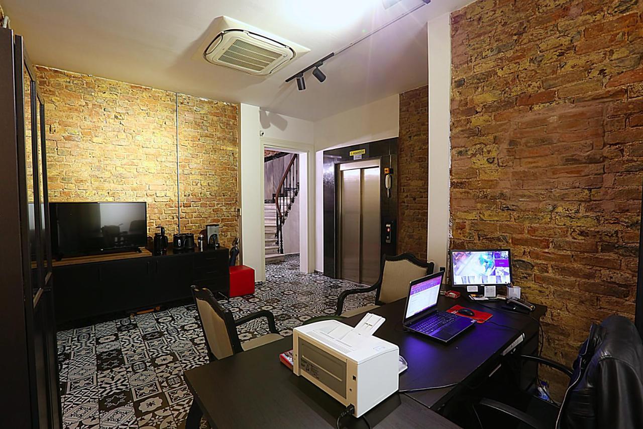 Istanbul Taksim Istiklal Street Kamil Hotel - Historical ภายนอก รูปภาพ