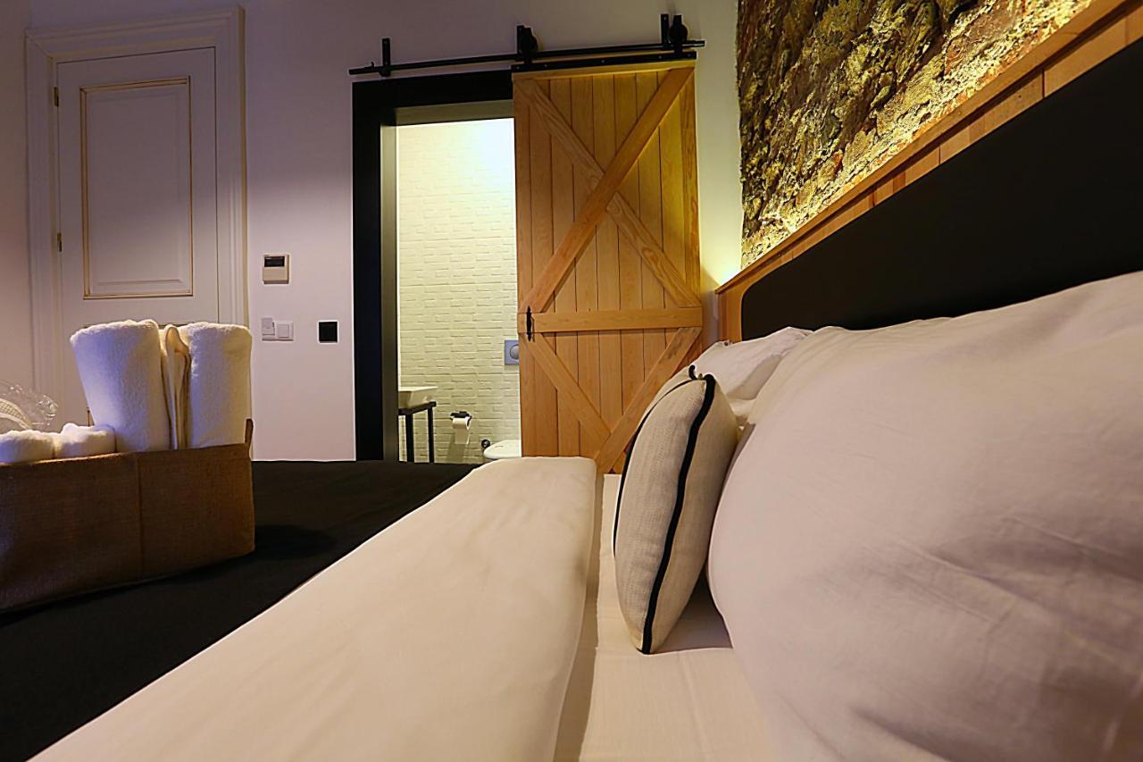 Istanbul Taksim Istiklal Street Kamil Hotel - Historical ห้อง รูปภาพ