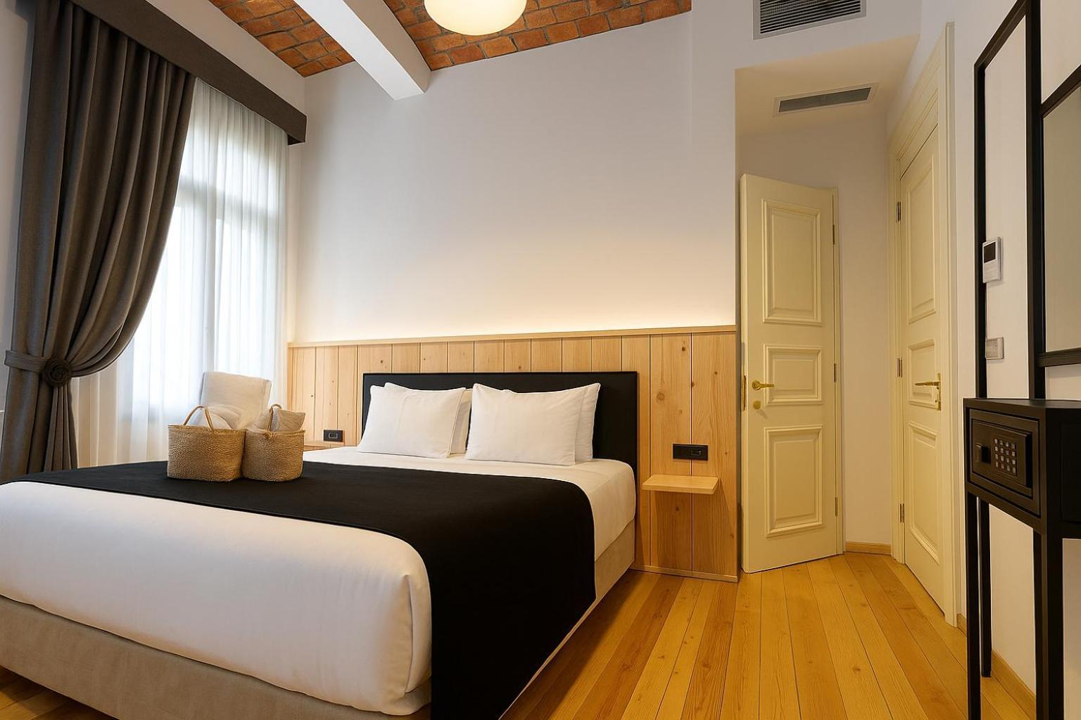Istanbul Taksim Istiklal Street Kamil Hotel - Historical ภายนอก รูปภาพ